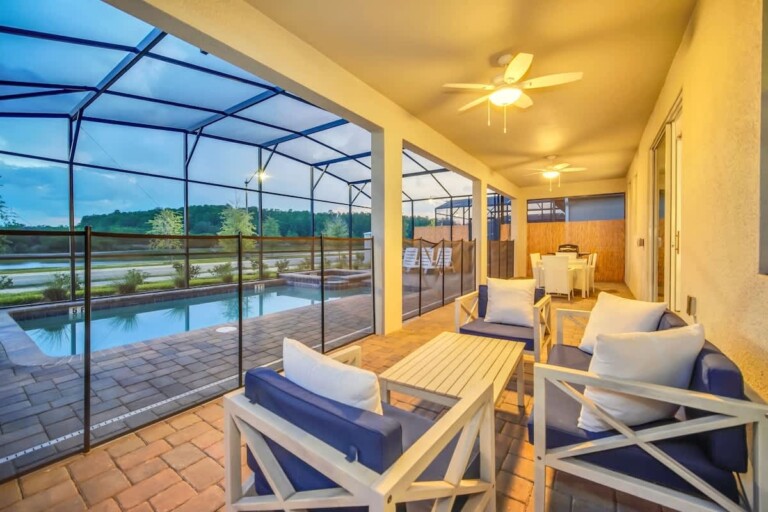 Perfect 9 Bed 5 Bath Home/Games room/ Private pool